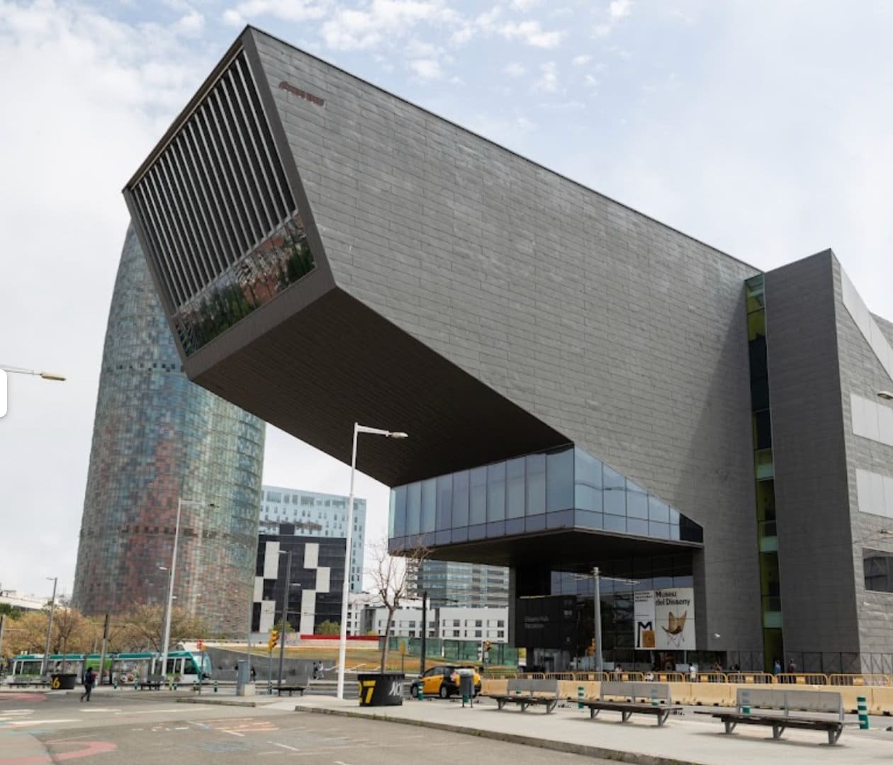 Disseny Hub Barcelona – DHub