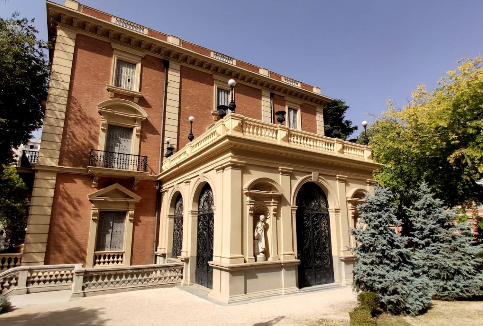 Lázaro Galdiano Museum